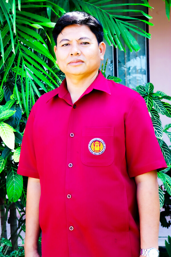 นายมานพ บุญประเสริฐ