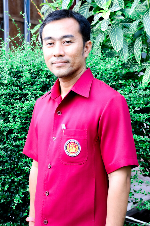 นายสรณวิชญ์ ชูพรหม