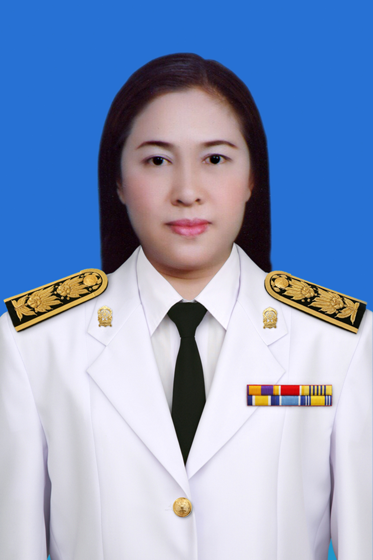 รองนฤมล เพ็ญมาศ
